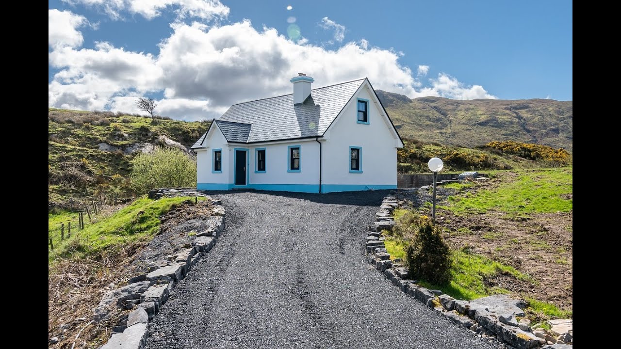 Derry, Tourmakeady, Co, Mayo F12 PK77