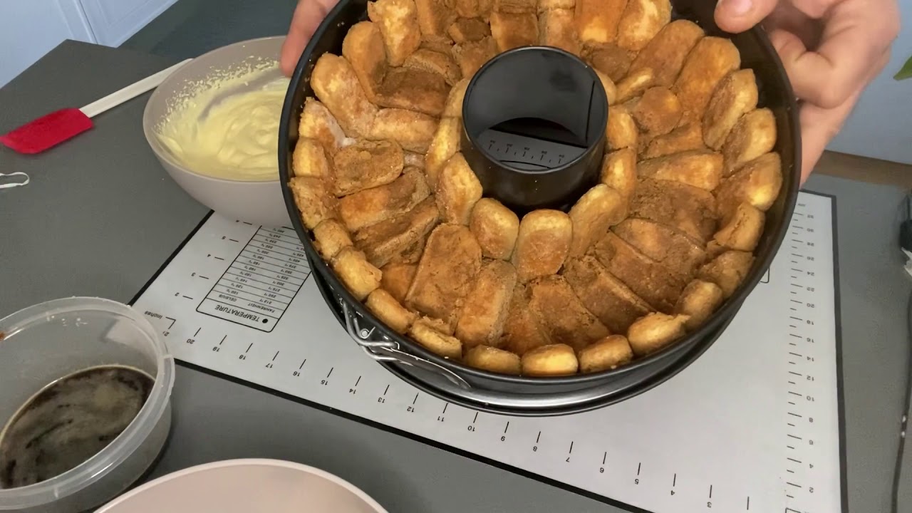 Ciambella semifreddo al tiramisù