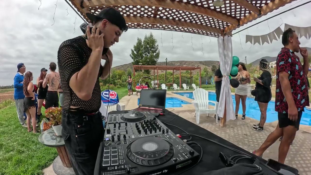 DJ SET DEVOTO | CHICHIPOOLPARTY
