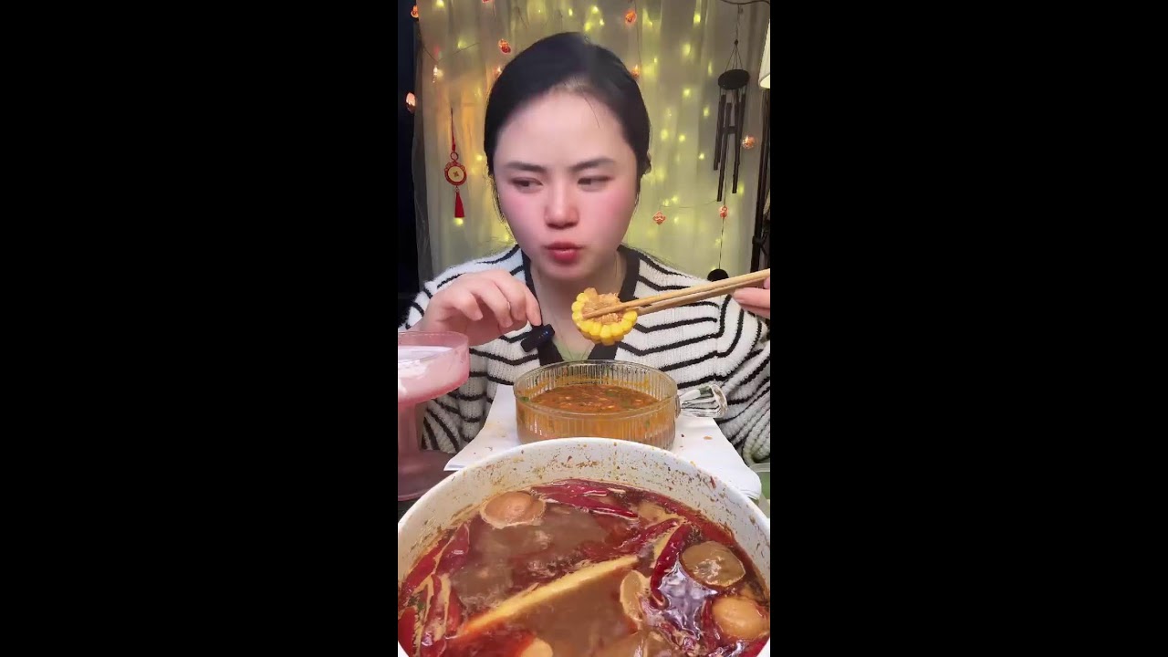 Mainland Chinese street snacks live broadcast