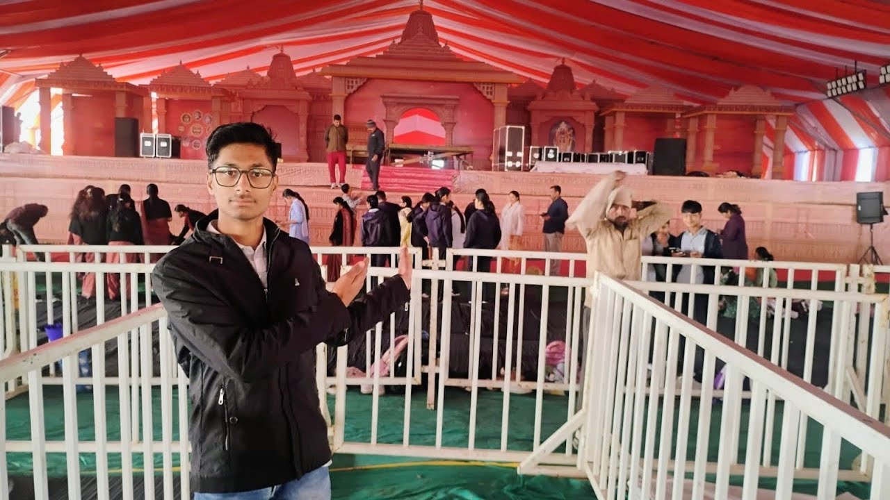 Vageshwar Maharaj Divya Darbar#😎