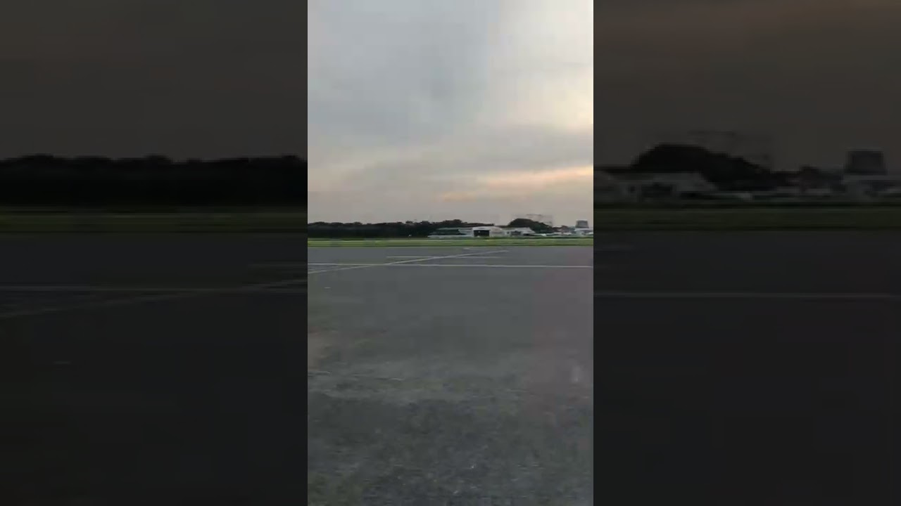 Flight before Typhoon Paeng landfall. #MNLtoILO #CebPac #beforetyphoon #paeng #flight