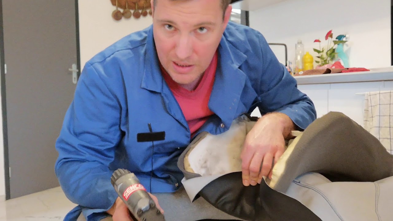 Debiter en sellerie. Selle de moto. Episode 12 A