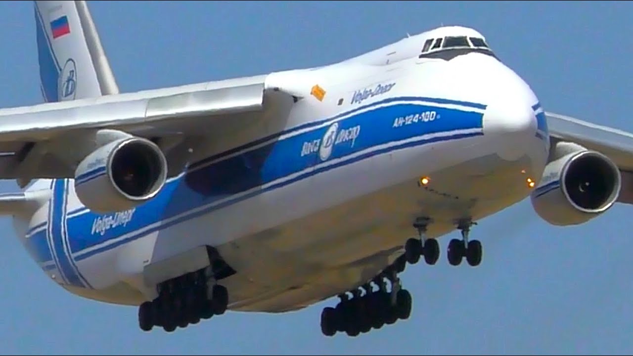 25 BIG PLANES Landing from VERY CLOSE UP | Melbourne Airport Plane Spotting