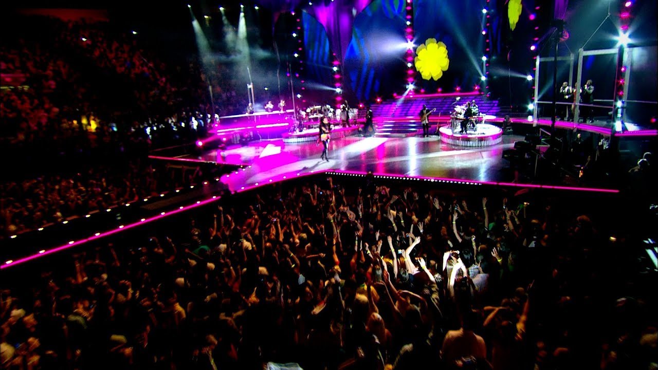 Flores (Sonho épico) - Ivete Sangalo Ao Vivo No Madison Square Garden - HD