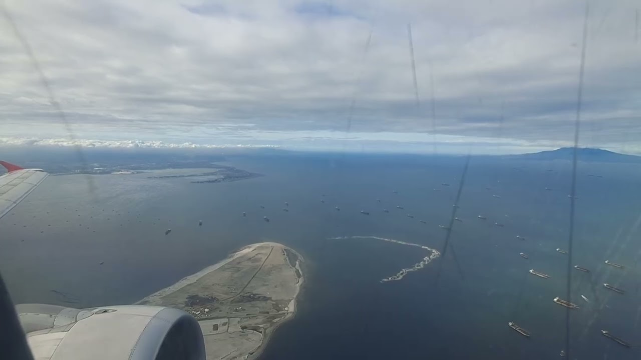 Philippines AirAsia flight Z21264 (RP-C8947) TOGA TAKEOFF from Manila