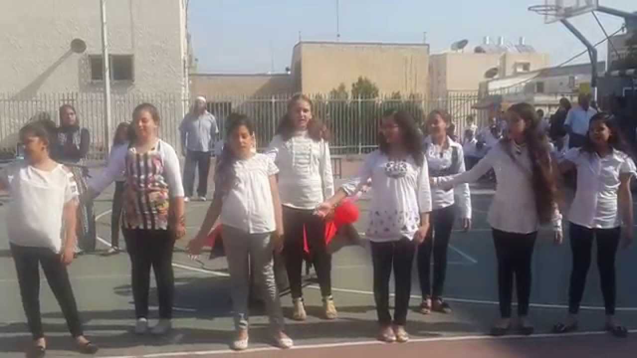 حفل تخريج السوادس 2015  في مدرسة الزهراء الطيبة القسم 1