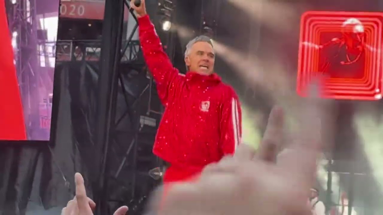 Robbie Williams, Let Me Entertain You, Emirates Stadium, June 6 2025