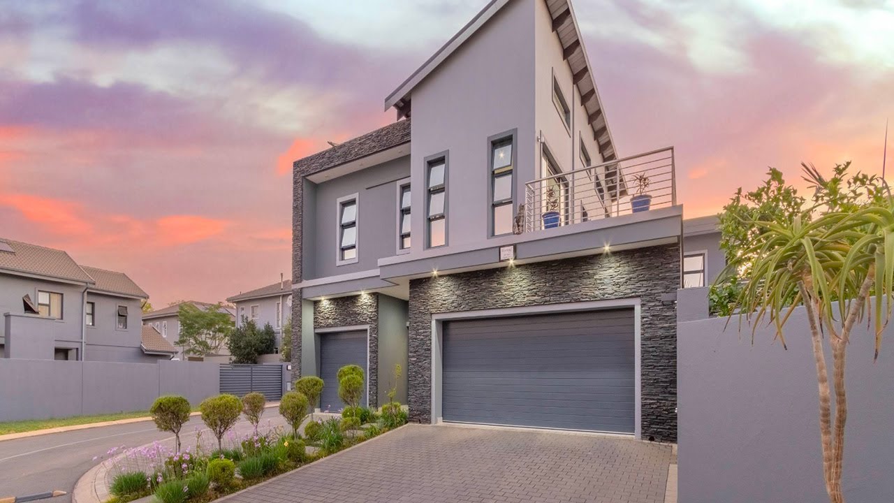 4 bedroom house for sale in Olivedale | Pam Golding Properties