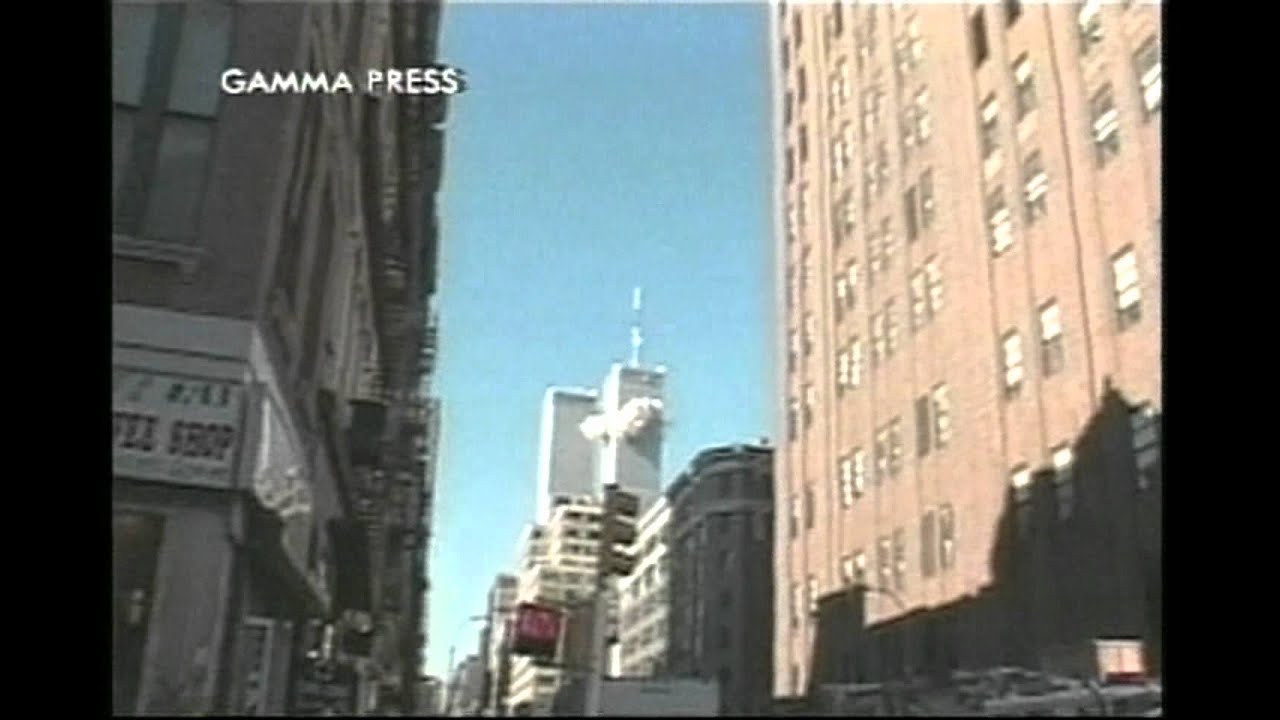 1st Plane Hits 8:46 AM on 9/11 - Church St. slow motion