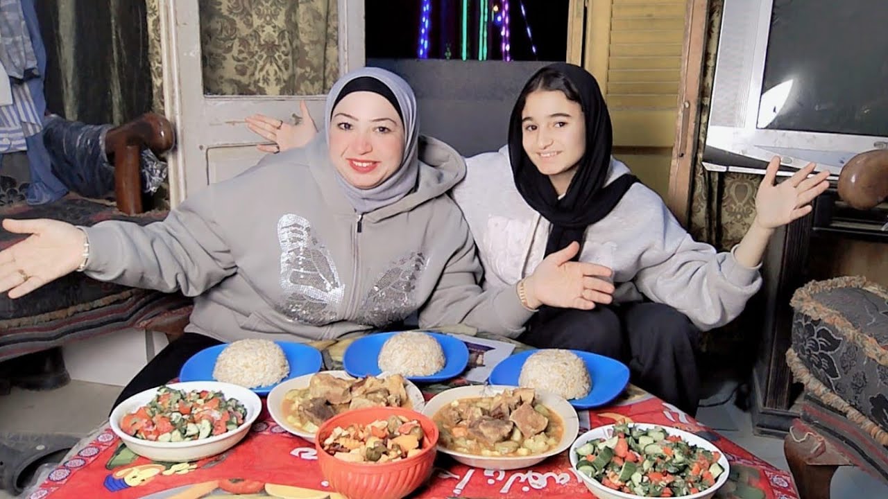 اتسرقت ولبسي كله انسرق اللهم لا اعتراض وأدوات المطبخ انسرقت 