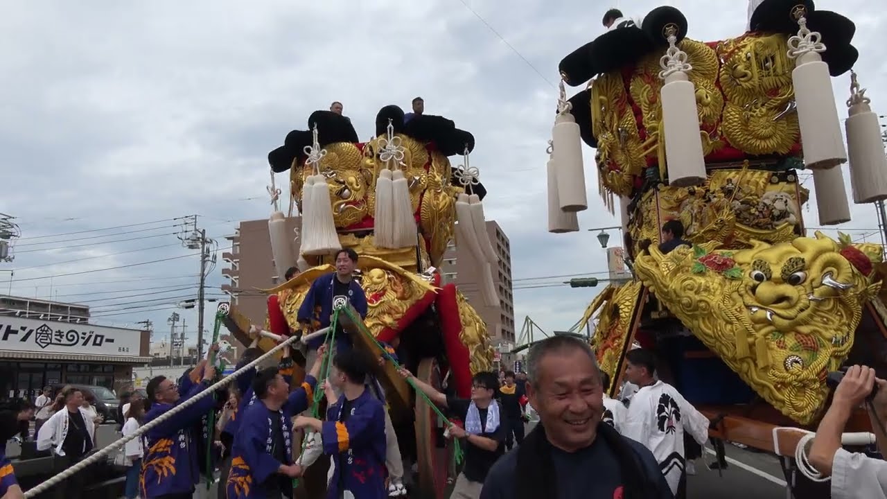 西条祭り 西条郵便局、マックスバリュー前御輿4台集合20241015