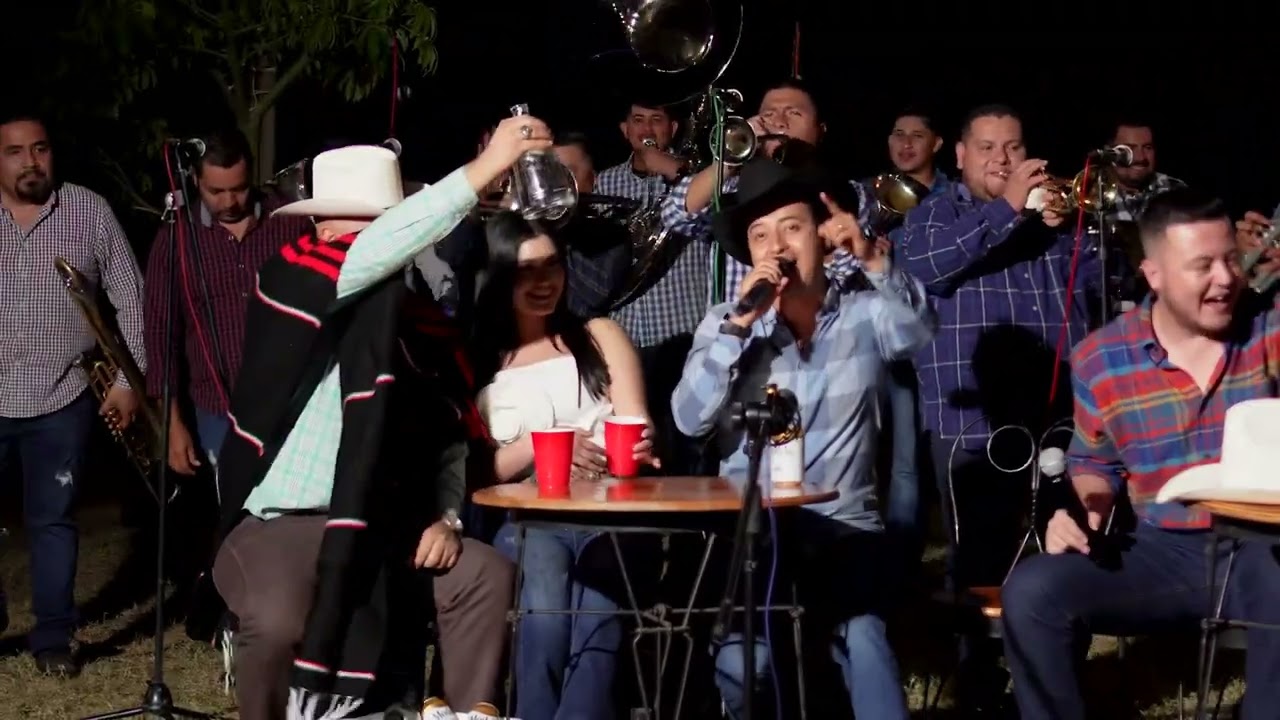 Popurrí en vivo @BandaLosPueblos  #🍺🍻#bandaenvivo #regionalmexicano #rancheras