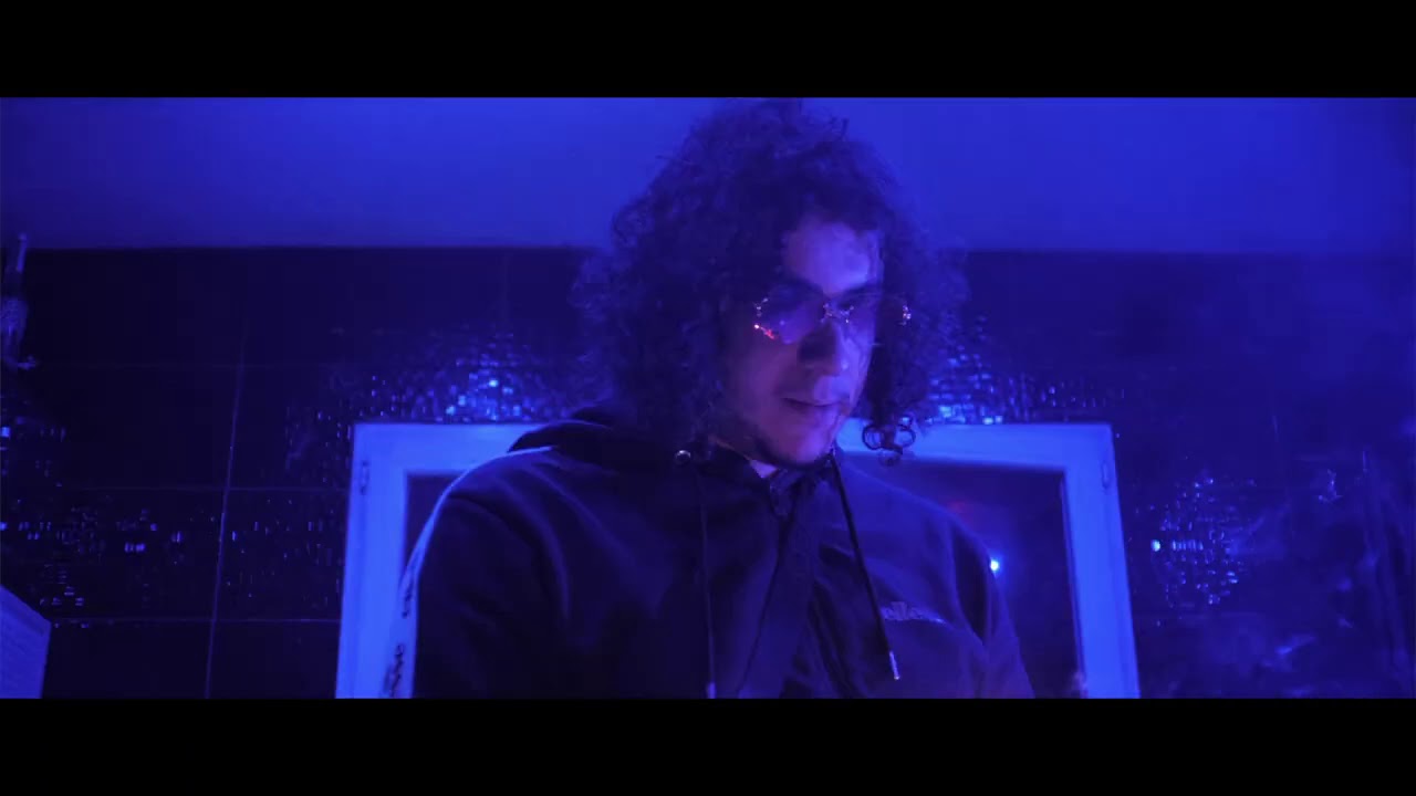 ADK - SOLO (clip officiel)