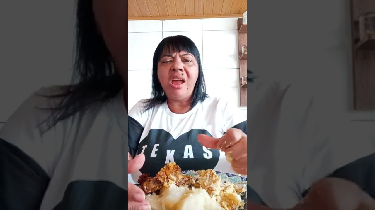 almocando feijao asa de frango asado salada aipim arroz