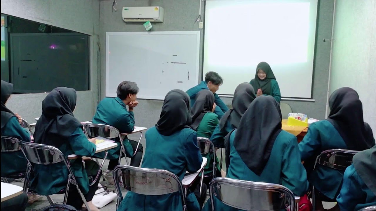23350048 - Sindi Mukaromah
