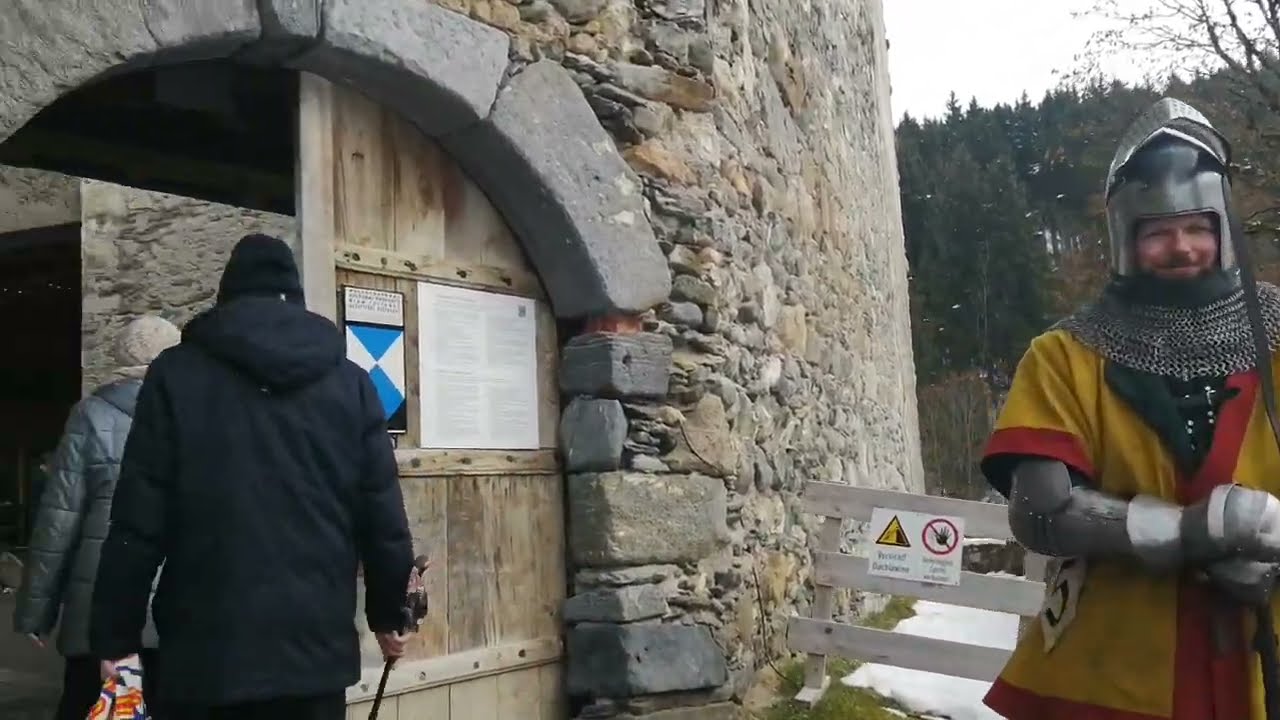 Ярмарка в Замке Капрун. Зальцбург