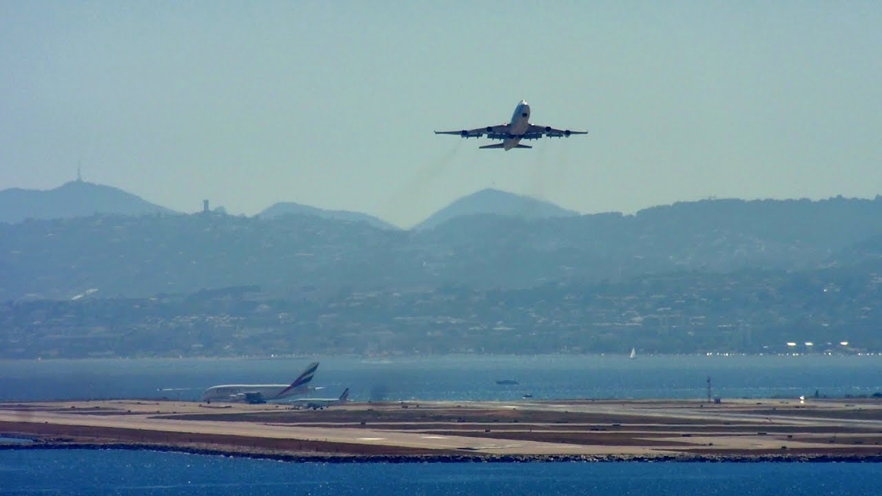 A380 B747 décollage/take off Nice airport