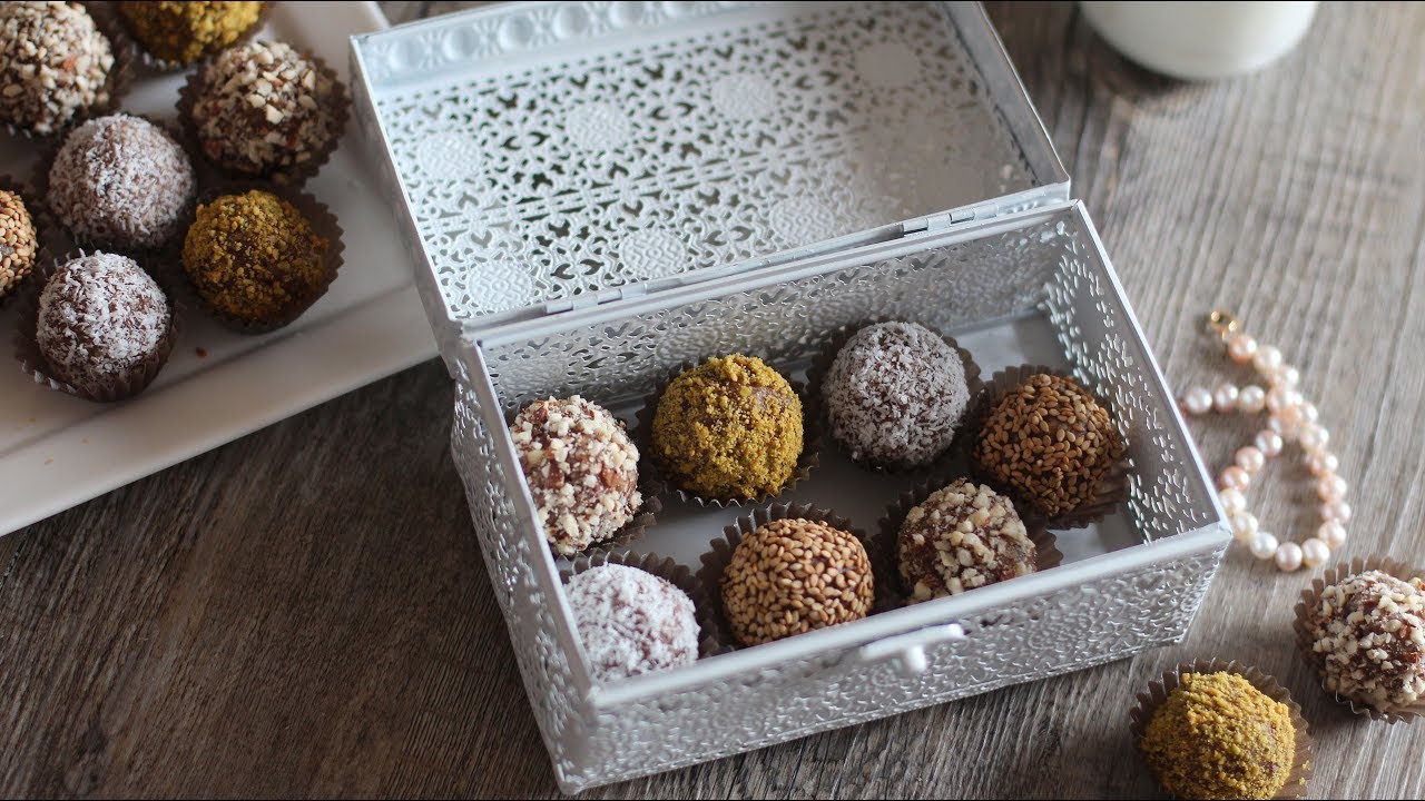 Boules  de dattes et amandes sans cuisson &agrave; faire pour Ramadan