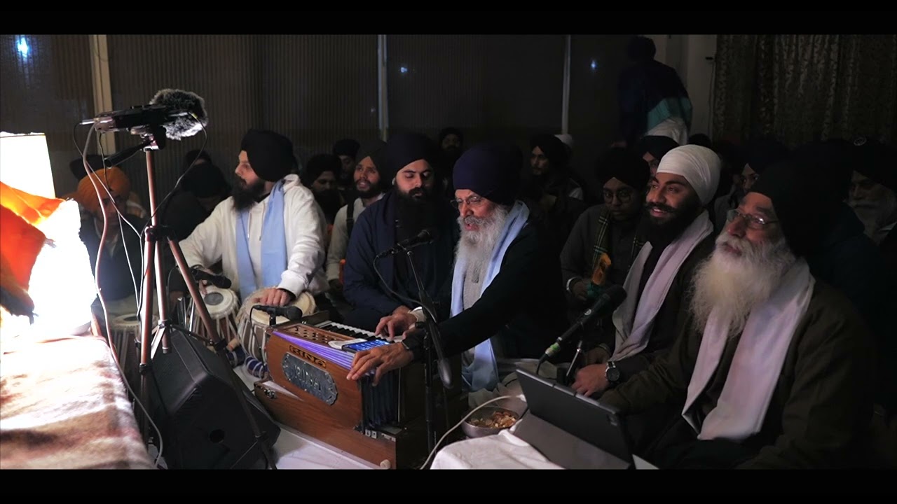 ਤਿਸ ਕੀ ਮਹਿਮਾ ਕਉਨ ਬਖਾਨਉ - Bhai Amolak Singh jee Australia