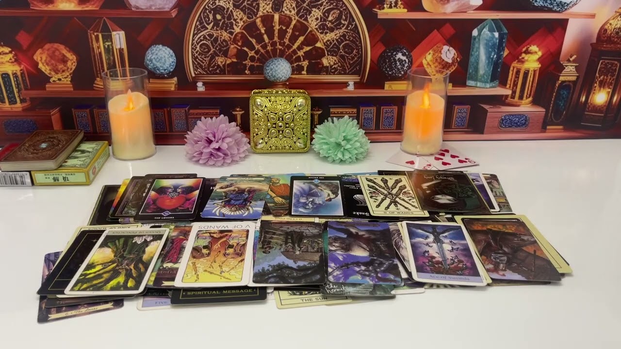 LEO ATTRACT LOVE & UNLEASH YOUR INNER STRENGTH! LEO LOVE TAROT READING