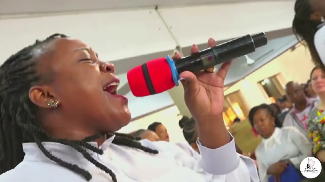 Mfalme nani Wakuinuliwa | Jerusalem Choir