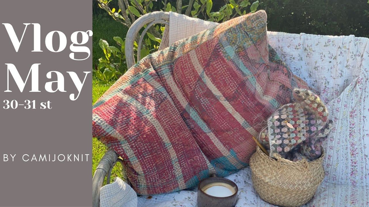 Knitting vlog. Join me in my everyday life, knitting, crocheting, cooking and talking.