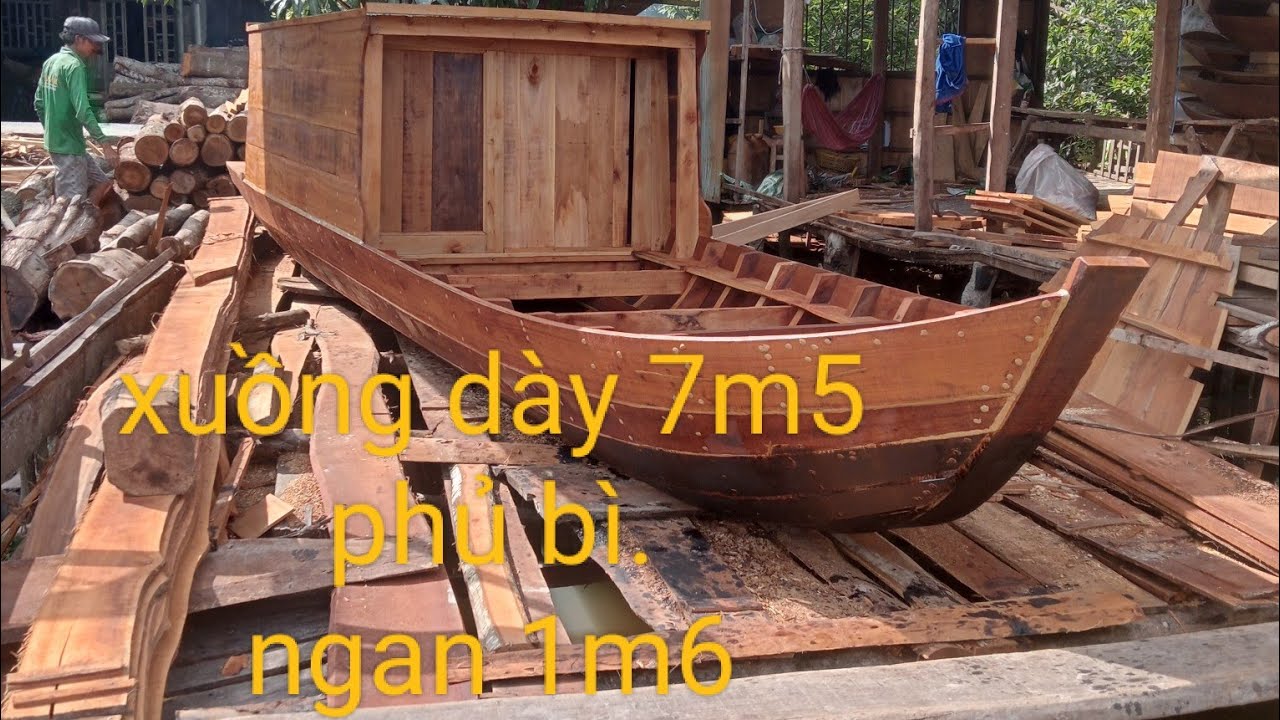 📢🛶⛵🛥️🌲xuồng dày 7m5, giá yêu hương liên hệ sđt Zalo 0706346616