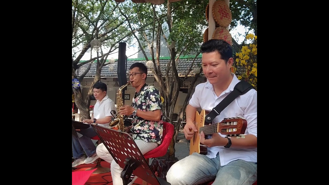 Mộng chiều xuân - st Ngọc Bích (1948) - hòa tấu Keyboard, Saxophone, Guitar