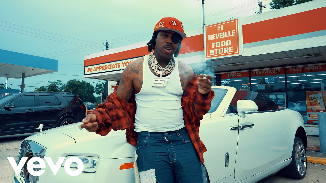 Est Gee ft. Moneybagg Yo - Neva Run [Music Video]