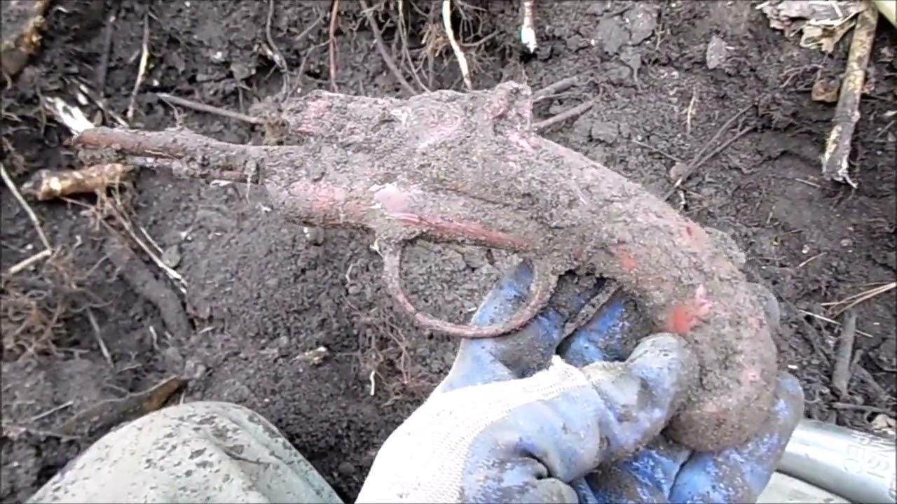 This is a Great Day of Bottle Digging at my Secret Dump Site
