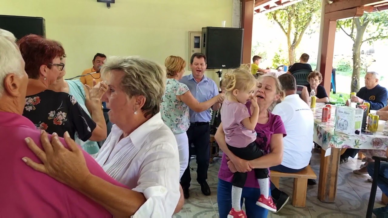 @BIJELA KOŠULJA-SITNA KIŠA ROSULJA-GRUPA OPIUM SLUNJ-FURJAN 2021G.4K