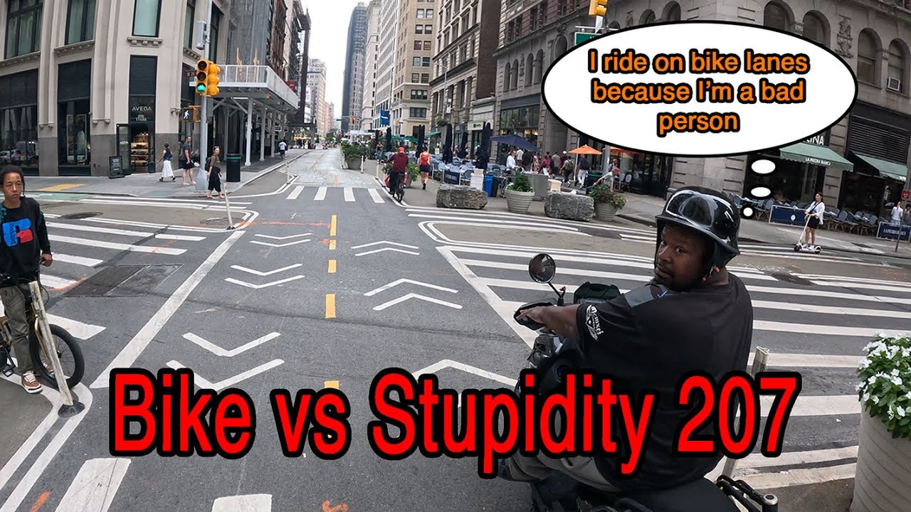 Bike vs Stupidity 207