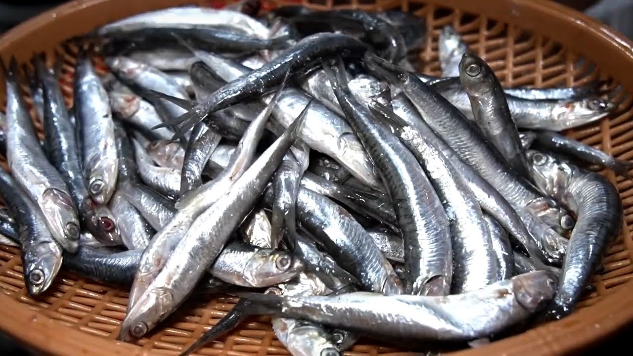 Anchovy & Leaf Wraps and Rice | Korean Street Food