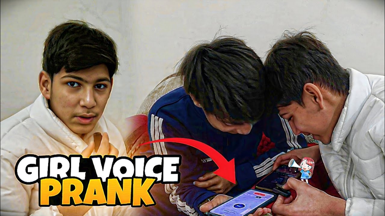 Girl voice prank 🤣