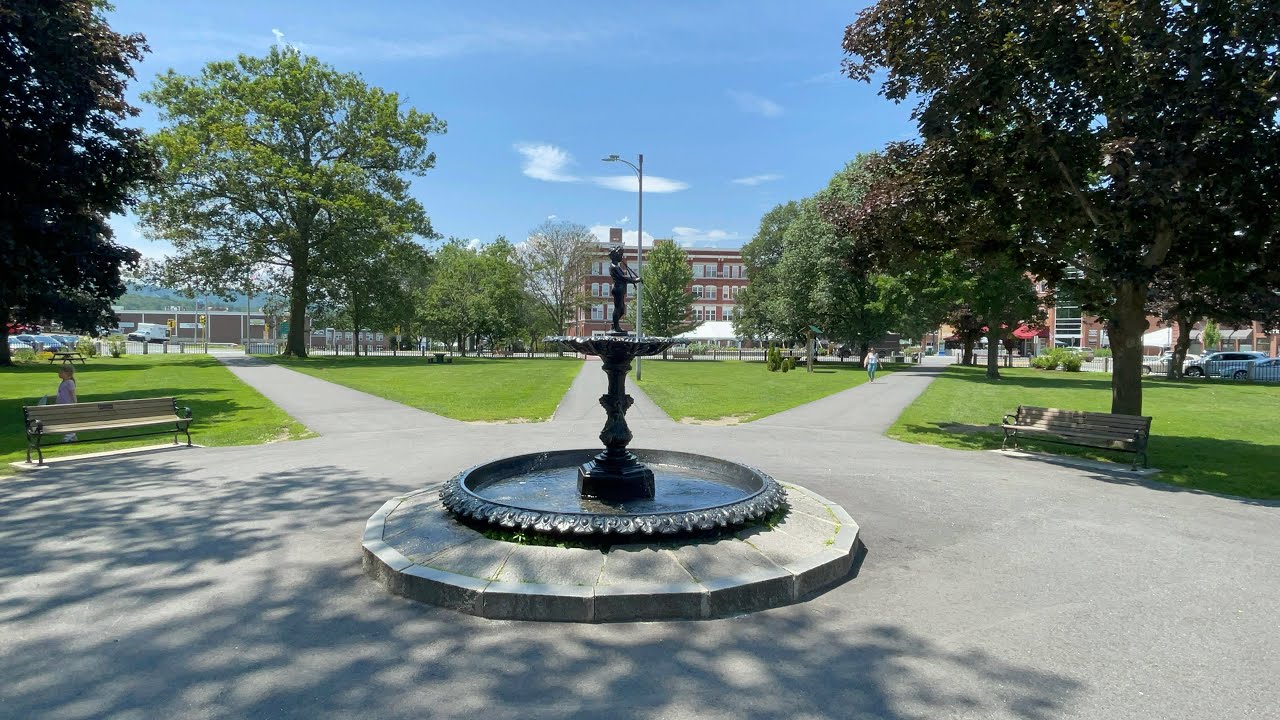 A little walk in Downtown Lebanon, New Hampshire