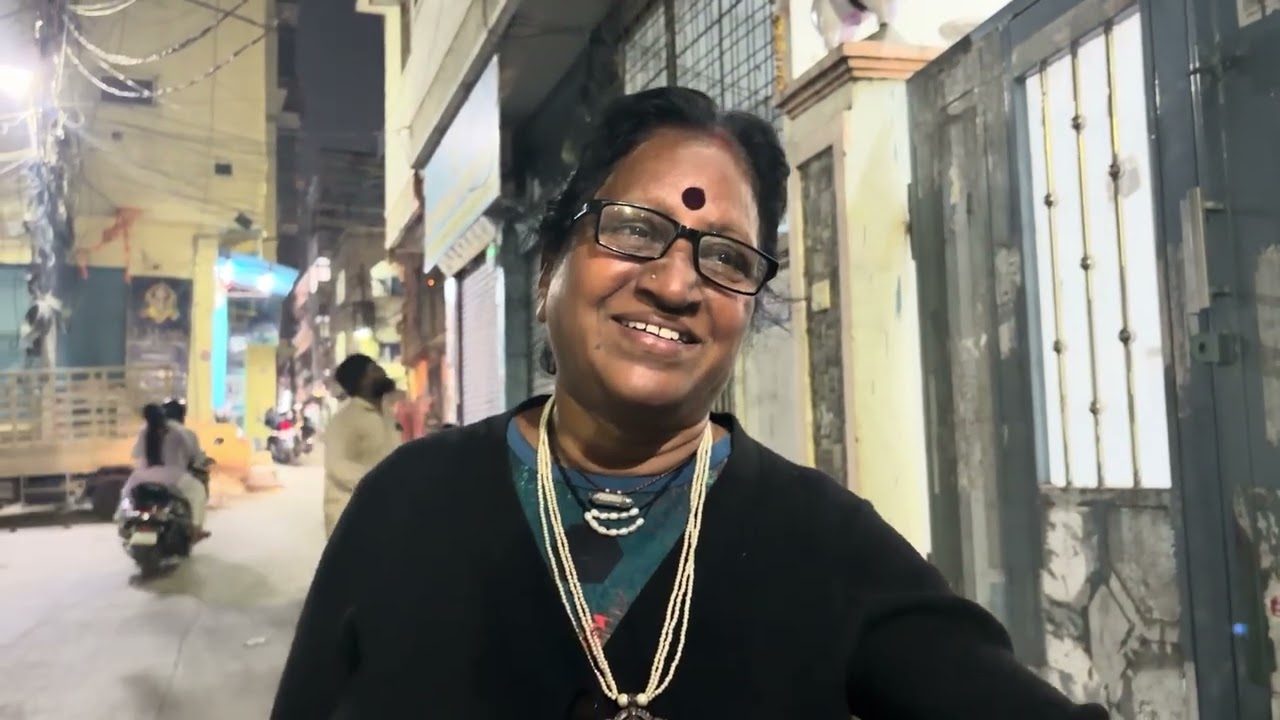 నేను biryani పెట్టాను ఈరోజు ఒక్క ప్లేట్ కూడా అమ్ముడు పోలేదు అండి 