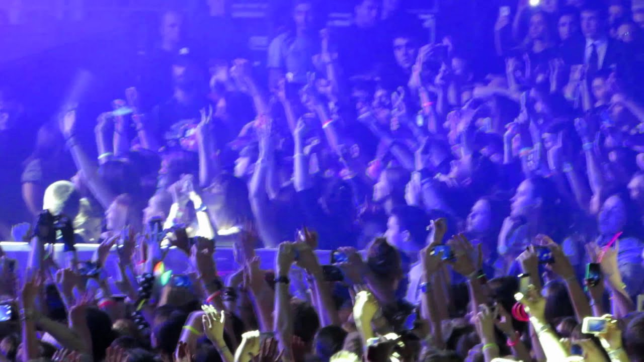 30 Seconds To Mars – This Is War (Live in Krasnoyarsk, 31.03.2015)