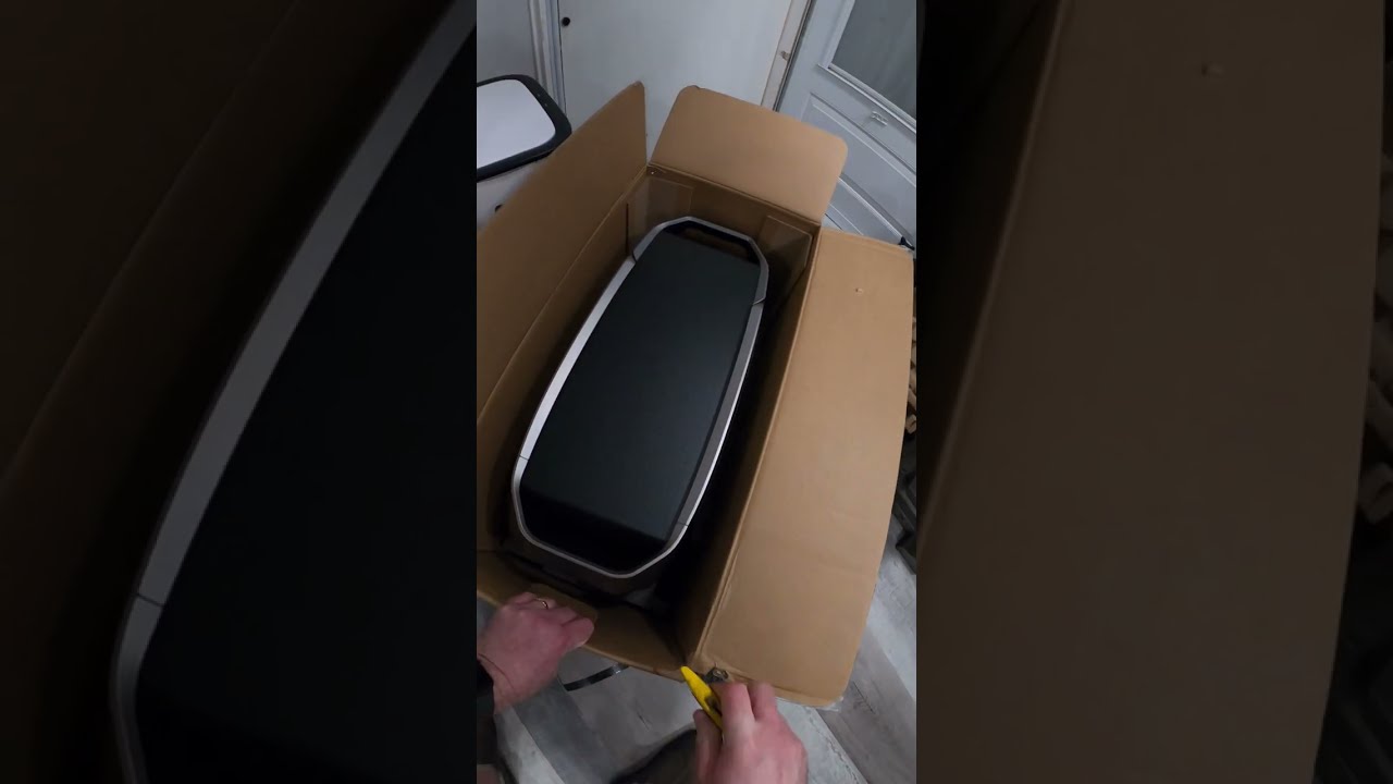 EcoFlow Delta Pro 3 Unboxing – First Look at This Powerhouse!