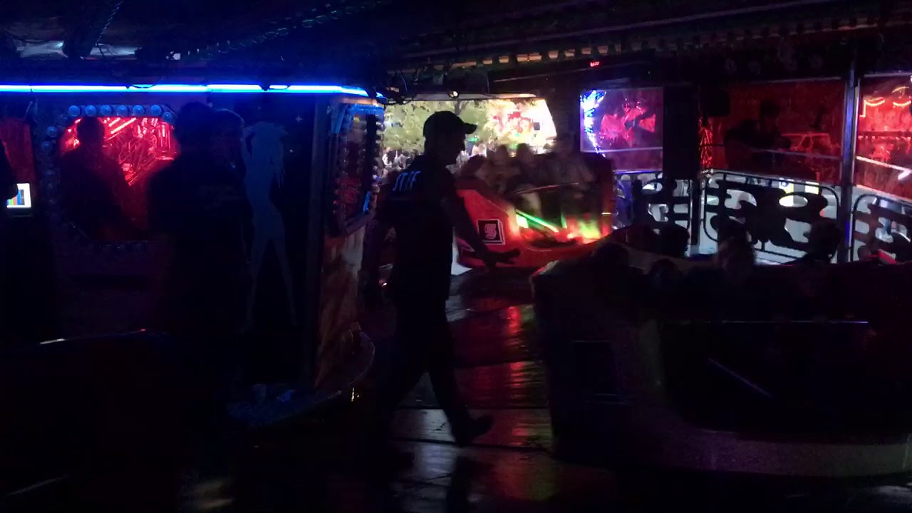 Joseph walking Crow's Energystorm Waltzer at Stokesley 2017