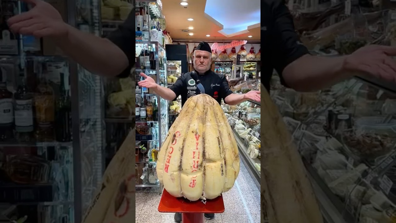Opening a huge, pumpkin shaped provolone cheese with @paciottistefano! 🎃 Would you try it? 🤷🏽&zwj;♂️
