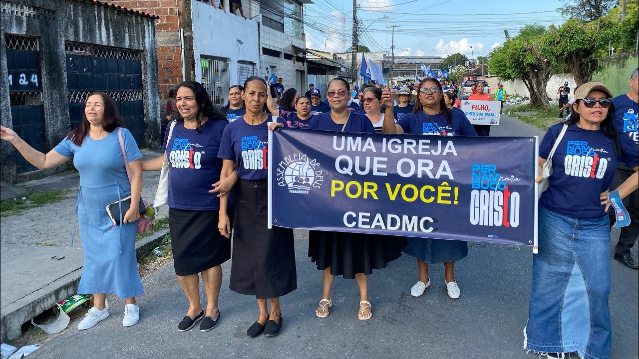 IEADPE MORRO NO DESFILE ALUSIVO AOS 75 ANOS DA CAMPANHA EVANGELIZADORA EM MANGABEIRA (CASA AMARELA)