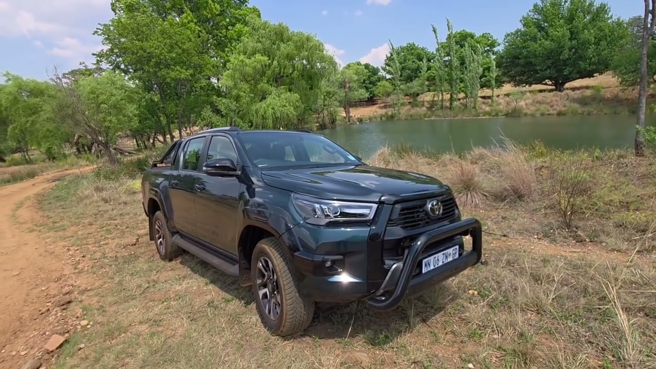 Farm trip with the Toyota Hilux Legend 55. Popped into Jodev farm and checked out the animals.