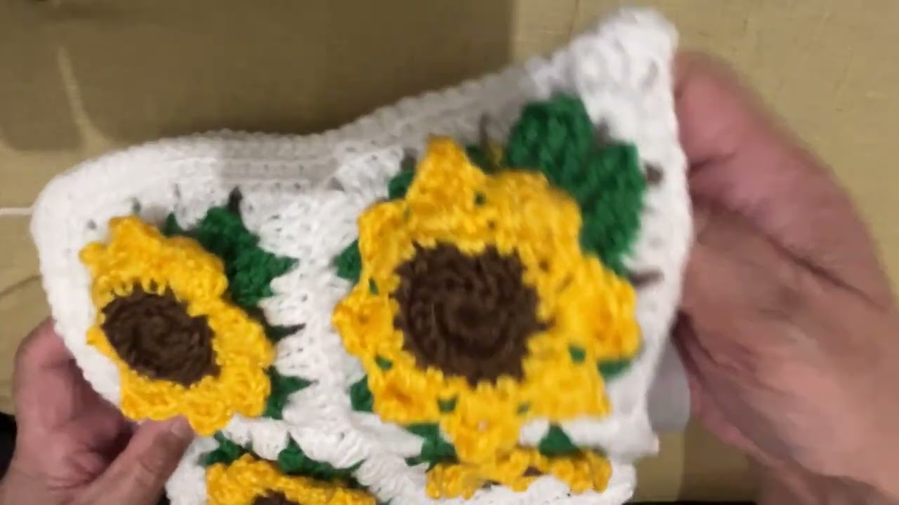 Crochet sunflower bag 