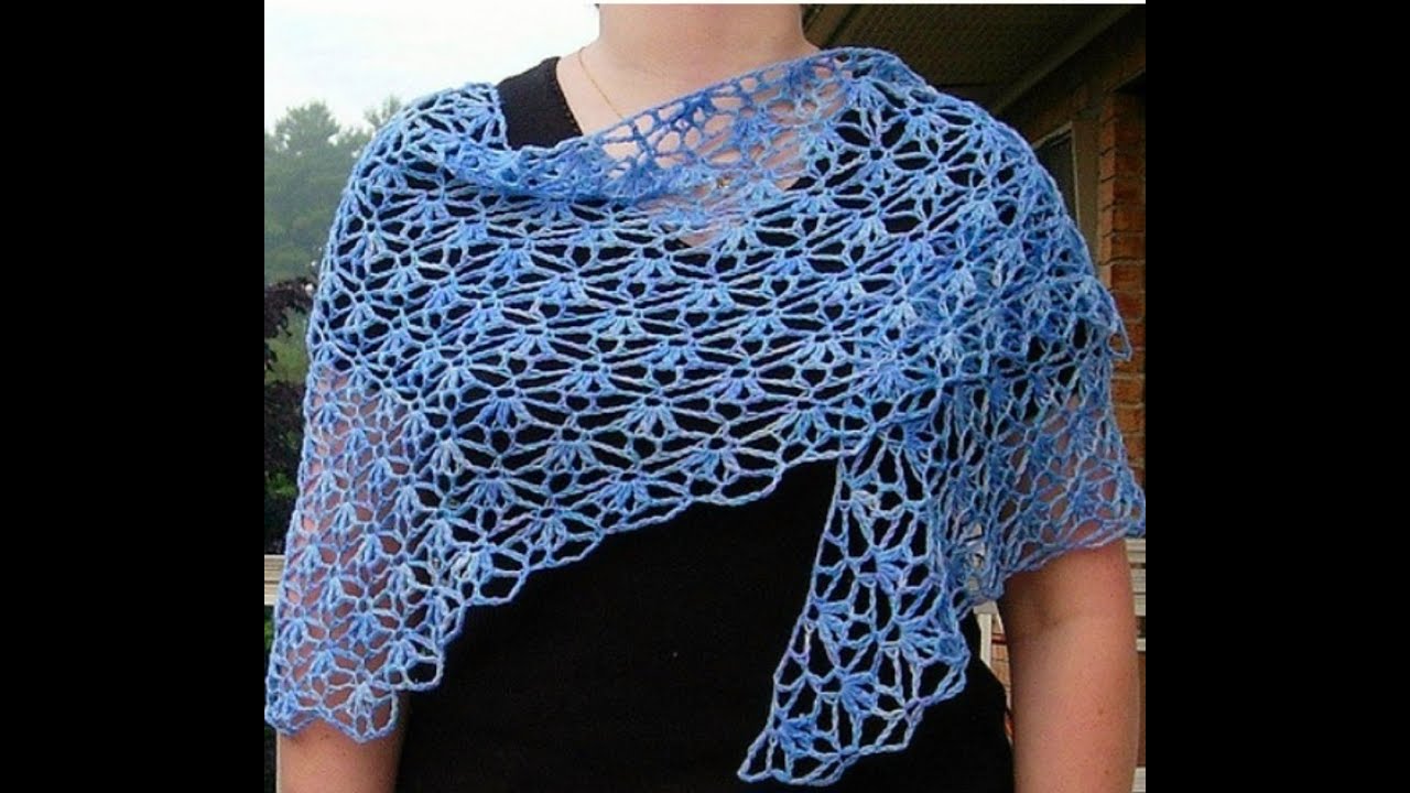 طريقه عمل شال مثلث سهل وخفيف جدا بالكروشيه How to crochet easy and beautiful scarf  , shwal