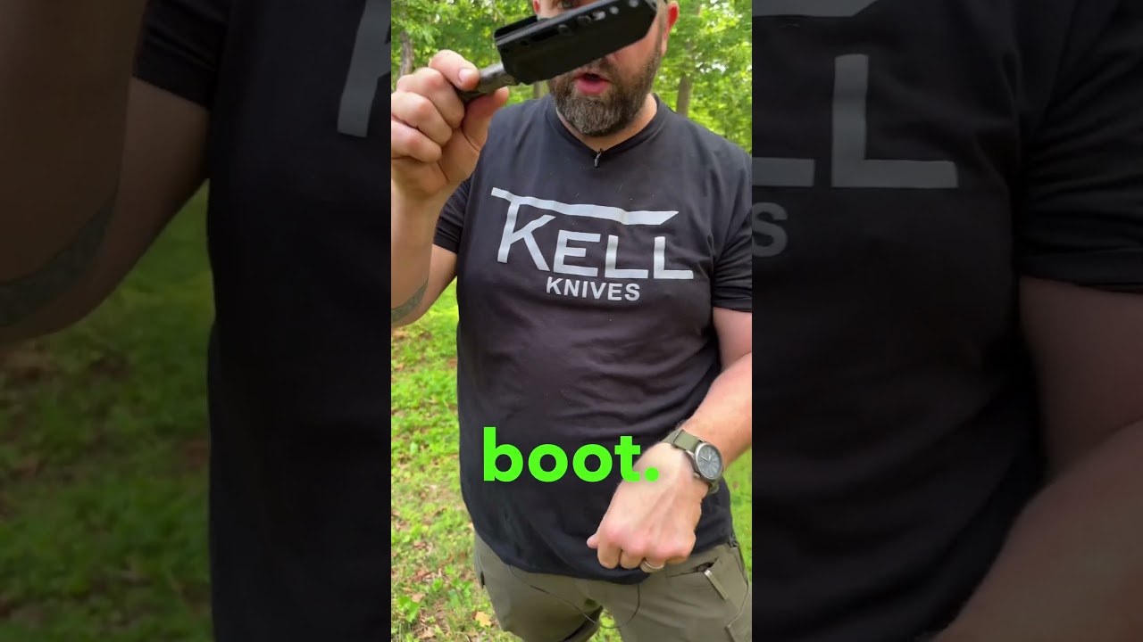You Won't Believe How Easy it is to Conceal a Fixed Blade in Your 🥾 Boot!