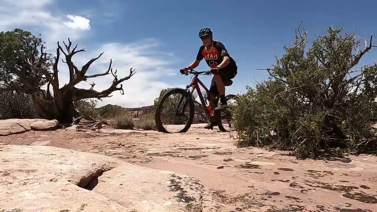 Dead Horse Point Viewpoint Trails