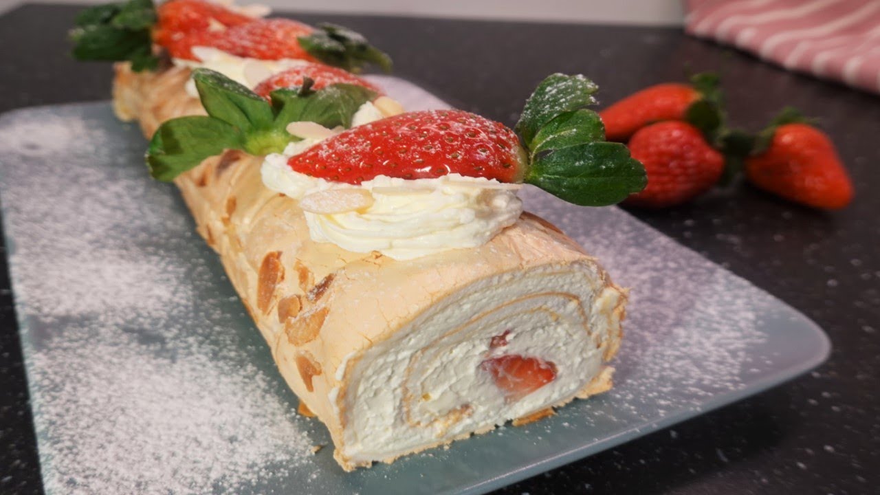 Strawberry Meringue Roulade ! Holiday Cake Recipe ! Easyvideo