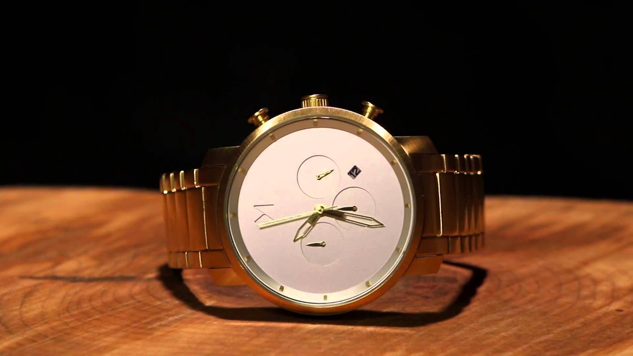 The MVMT Chrono Lunar/Gold