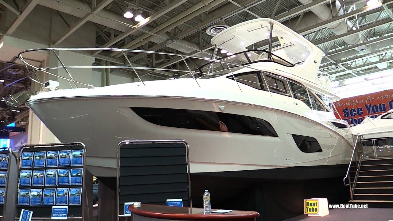 2017 Sea Ray 460 Fly - Walkaround - 2017 Toronto Boat Show